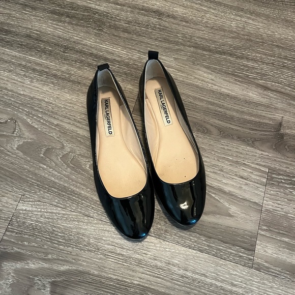 Karl Lagerfeld Paris Women's Royale Dress Pump – Black & White High Heels, Size 6.5 - View #8
